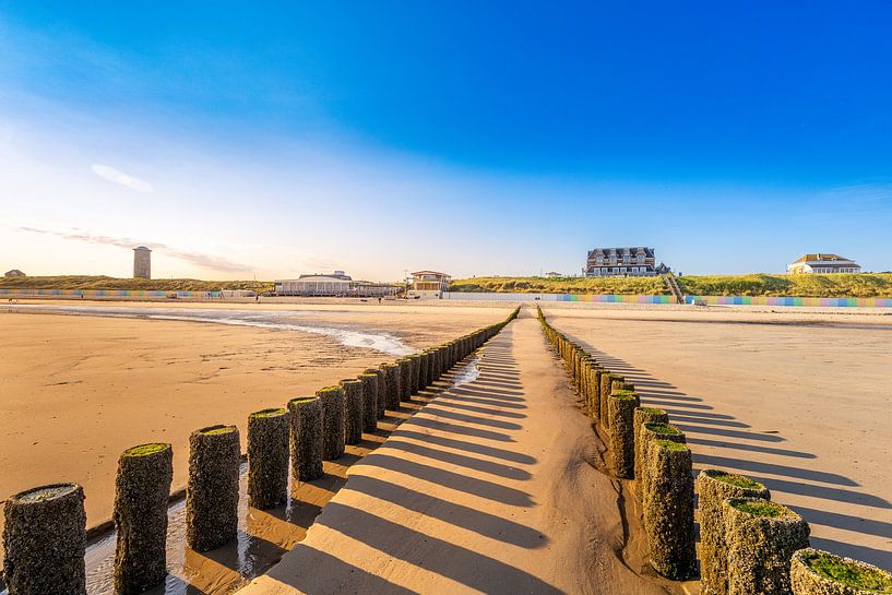 The groynes at Domburg by Danny Bastiaanse