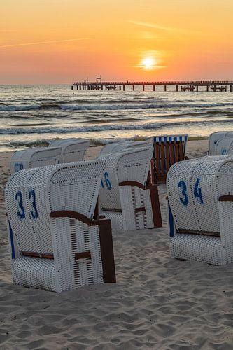 Strand van Binz bij zonsopgang