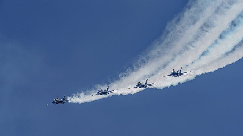 Four in a row, Blue Angels in action! by Jaap van den Berg
