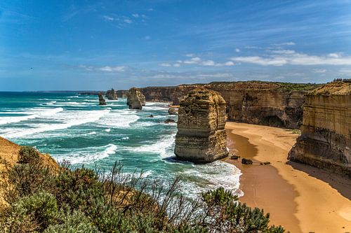 12 Apostles