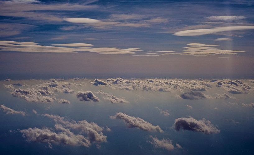 wolken boven de noordzee van Jan Klomp