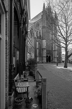 Hooglandse Kerkgracht in Leiden by Peter Bartelings
