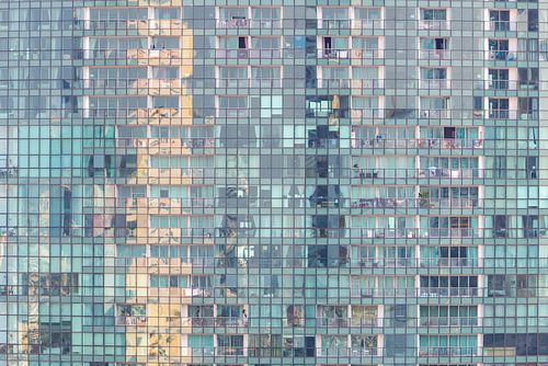Bangkok in the silence of the windows by Walter G. Allgöwer