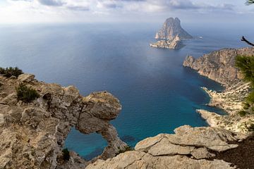 Verborgen plaats in Ibiza van Dennis Eckert