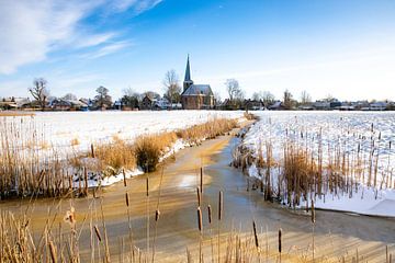 Het friese elfsteden stadje IJlst gefotografeerd vanaf de ruterpolder in Friesland. Wout Kok One2exp van Wout Kok