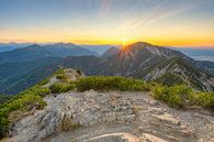 Op de berg Herzogstand in Beieren van Michael Valjak thumbnail