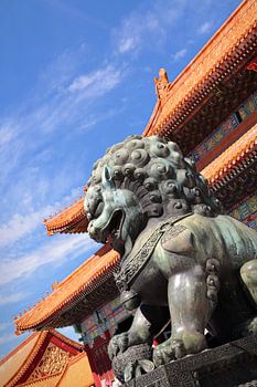 Standbeeld van leeuw bij de Verboden Stad.