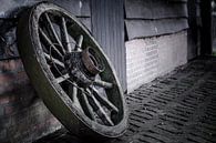 Old wheel by Erwin Heuver thumbnail