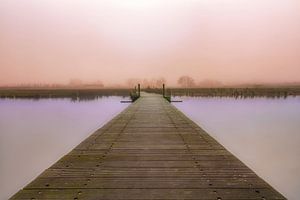 Steiger richting dromenland van Dennisart Fotografie