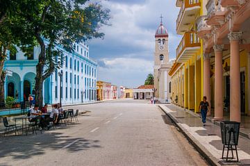 Cuba by Annette van Dijk-Leek