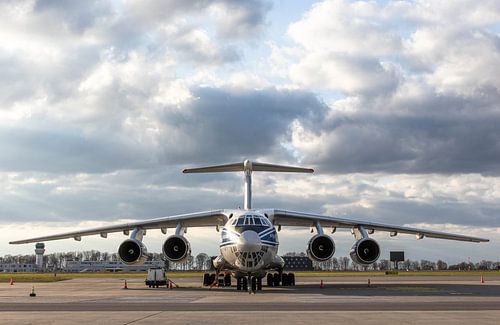 Russische Ilyushin IL76  op Nederlandse bodem