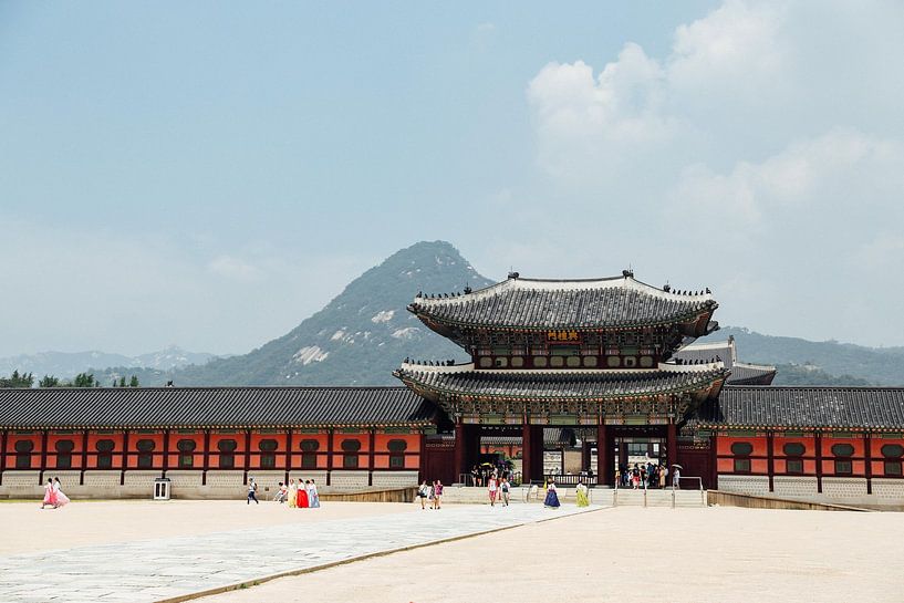 Seoul by Hello Pompoyo