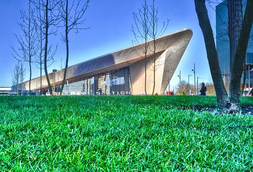 Het gras is groener bij Rotterdam Centraal Station