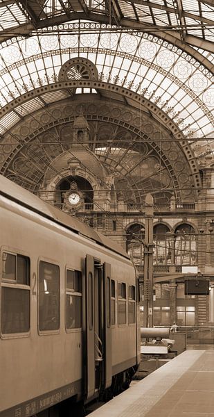 Gare centrale d'Anvers par Henriette Tischler van Sleen