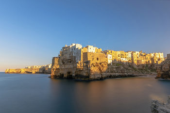 Polignano ein Stutenpanorama, Bari, Apulien, Italien