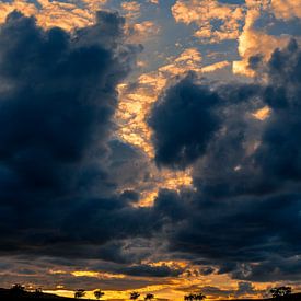 Cloud formations by Stephan Zaun