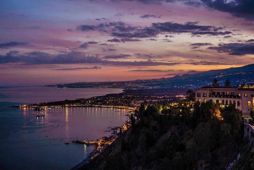 Het Uitzicht op Taormina van Wesley Flaman