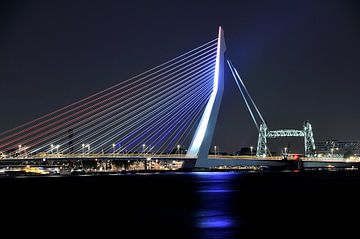Rotterdam Erasmusbrug rood wit blauw de Hef