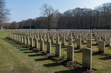 Britische Ehrenfriedhof im Reichswald van Richard Wareham