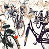 Luchtige aquarelillustratie van Amsterdamse fietsen in speelse kleuren van But First Framing