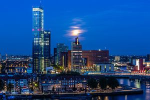 Rotterdam by night sur Leon van der Velden