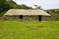 Thatched cottage on the Isle of Skye von Babetts Bildergalerie Miniaturansicht