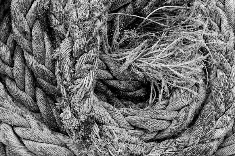 touw, zwart-wit von Ada van der Lugt