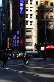 New York: Sonnenlicht am Times Square von Shaquille Maarschalkerweerd