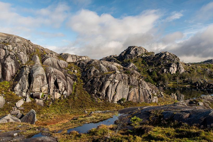 Norway Trollpikken by Ronnie Schuringa