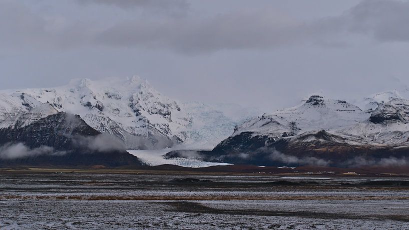 Het ijzige zuiden van IJsland van Timon Schneider