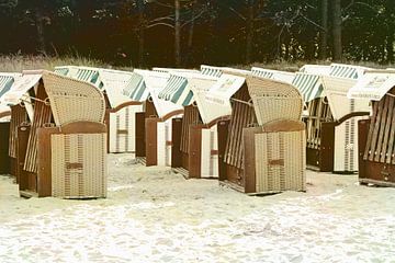 Strandkörbe reihenweise sur Roswitha Lorz