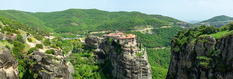 Panorama van Meteora, Griekenland van Jan Fritz