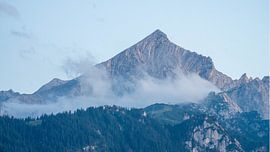 Les magnifiques montagnes allemandes de la région de la Zugspitze - l'Alpspitze