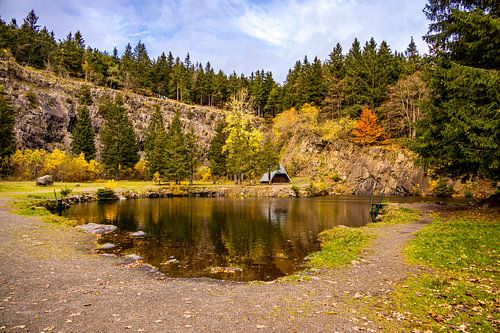 Herfstwandeling door de Spittergrund bij Tambach-Dietharz naar de waterval