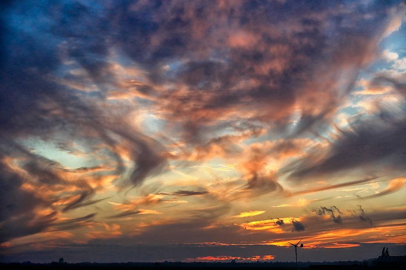 Ciel spécial après le coucher du soleil par Art by Fokje