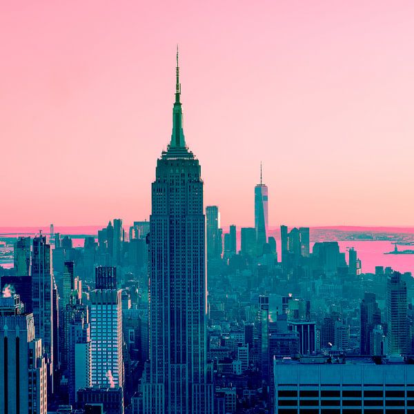 Empire State Building Ic by Caroline Boogaard