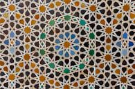 Moskee decoratie-element. Fez Marokko, Noord-Afrika van Tjeerd Kruse thumbnail