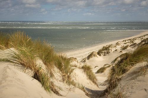 Duinen en de zee op Terschelling