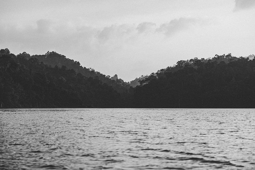 Discover the Natural Beauty of Cheow Lan Lake by Ken Tempelers