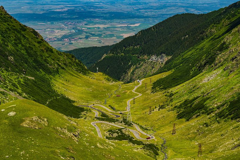 Transfagarasan, winding through the Fagaras Mountains by Jan Van Bizar