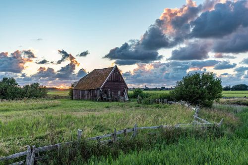 Texel zonsondergang Kippenboet kippenschuur Den Hoorn