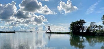 Harbour entrance Hoorn by Yolande Mulder