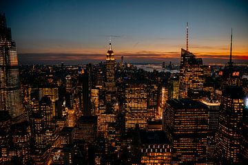 Manhattan skyline New york coucher de soleil sur Joyce van Doorn