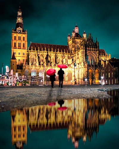 Sint Jan in reflectie van Joost Smits Photography