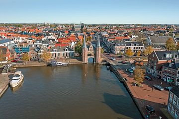 Luchtfoto van het stadje Sneek in Friesland Nederland van Eye on You