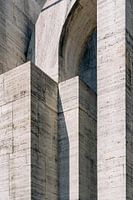 Brutalisme ᝢ abstracte reisfotografie in Milaan ᝢ brutalistische architectuur in Italië