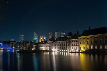 The Hague by night van Annemieke Klijn