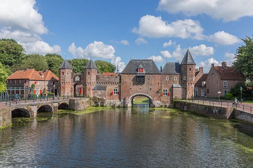 De Koppelpoort, Amersfoort van Russcher Tekst & Beeld