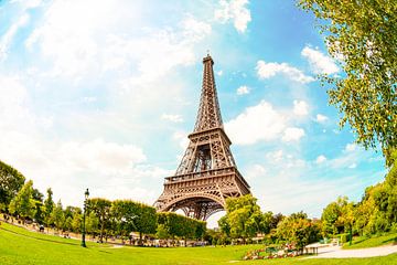 Eiffel Tower, Paris by Günter Albers