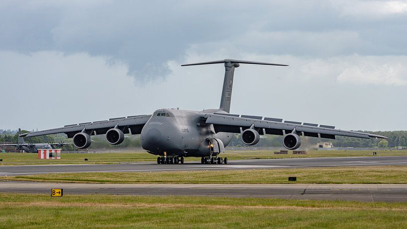U.S. Air Force Lockheed C-5M Super Galaxy. by Jaap van den Berg